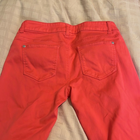 Celebrity. Pink jeans coral pink - Picture 3 of 3